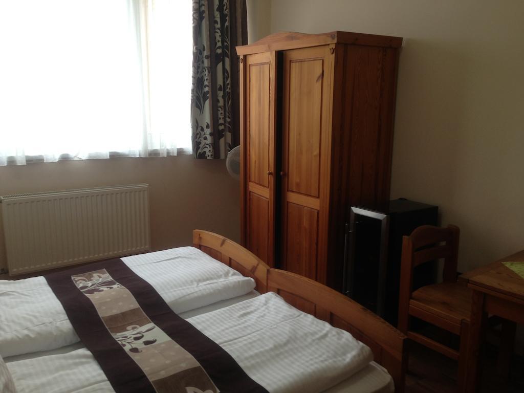 Vasvirag Hotel Celldömölk Стая снимка